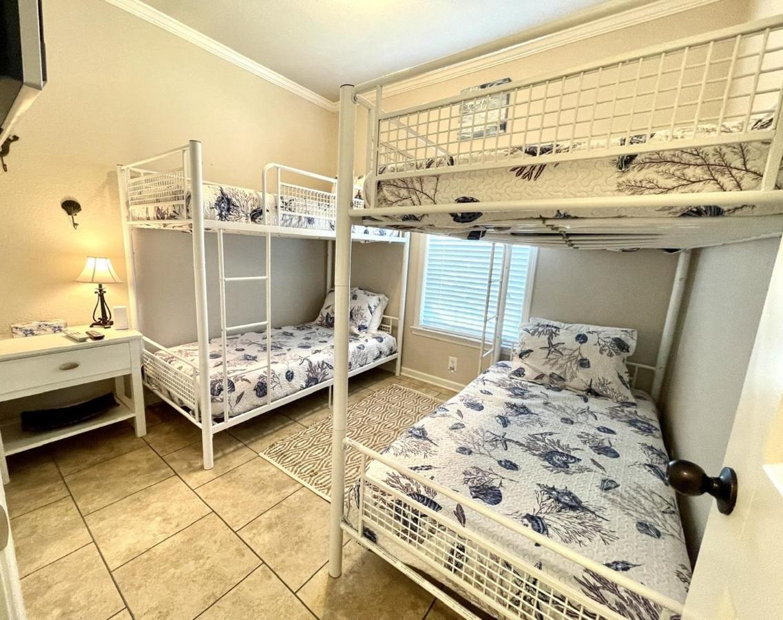 Mermaid Mansion Home Crystal Beach Bagian luar foto