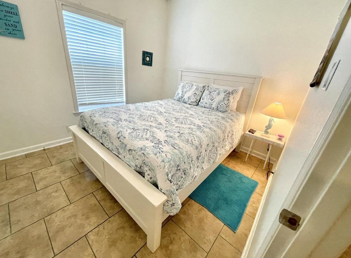 Mermaid Mansion Home Crystal Beach Bagian luar foto