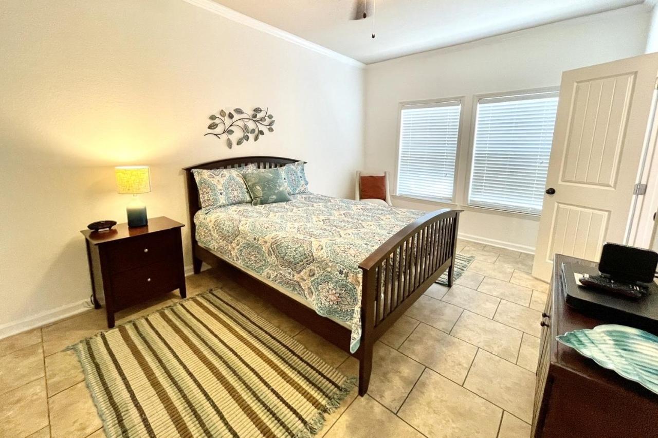 Mermaid Mansion Home Crystal Beach Bagian luar foto